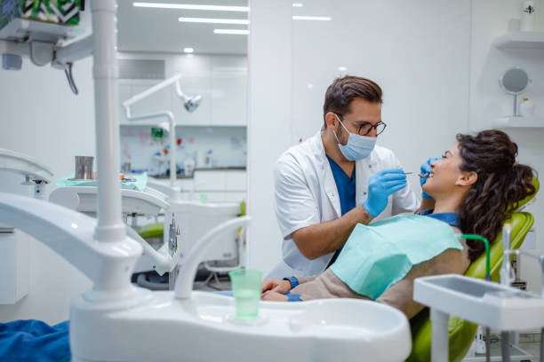 Best Veneers and Lumineers  in Saugerties South, NY